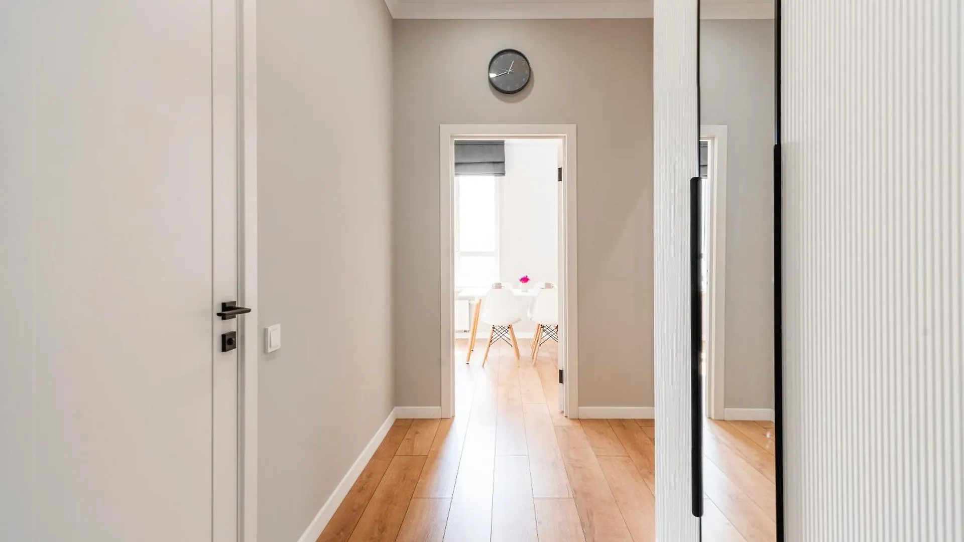 Homelike Almaty Apartment